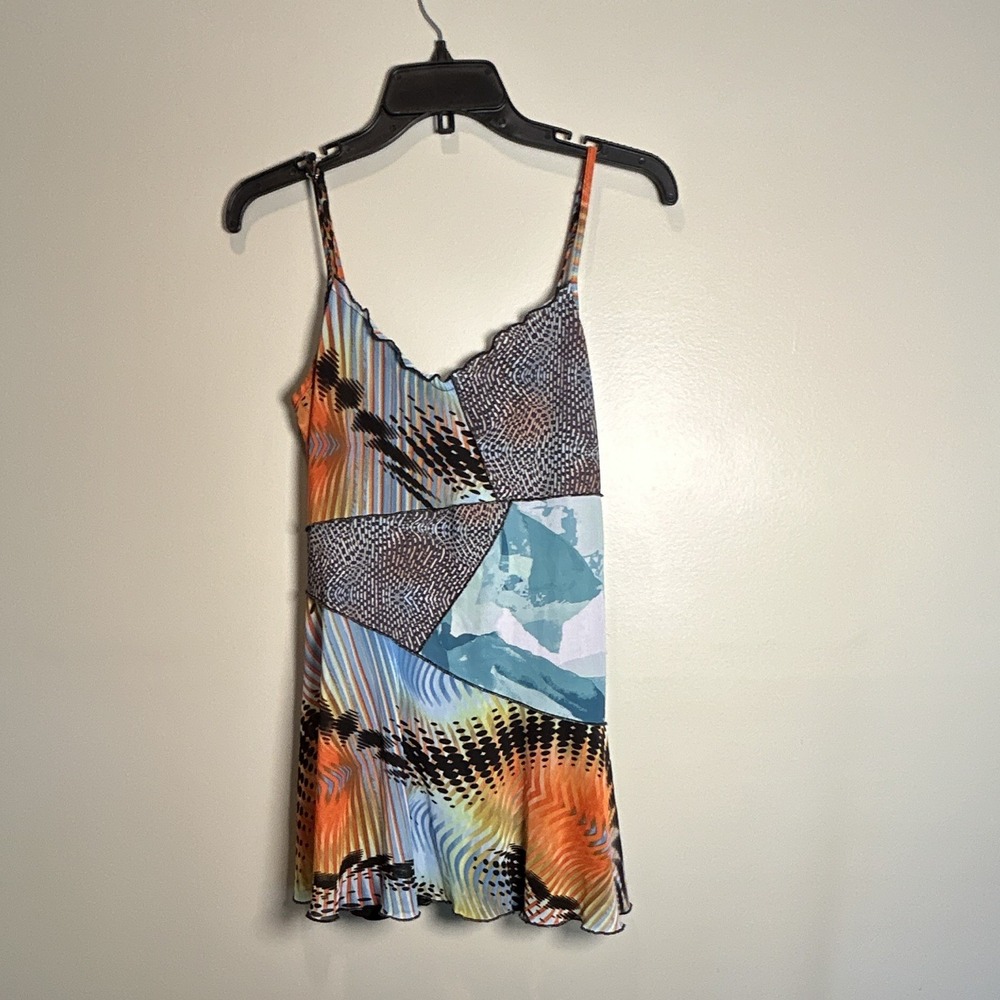 Vintage Y2K Fitted Geometric Women's Medium Spaghetti Strap Tank Top.